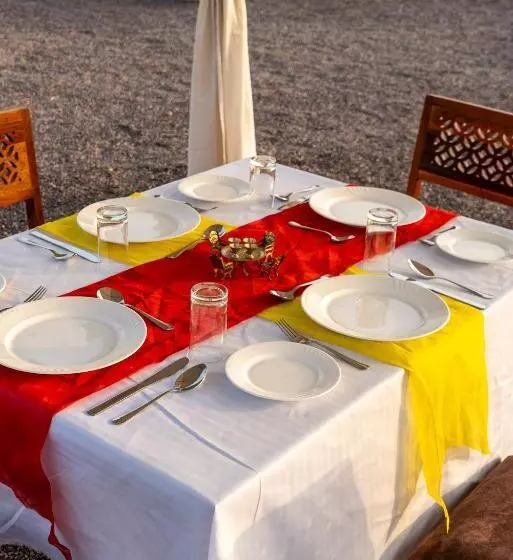 Hotelli Desert Trails Khuri