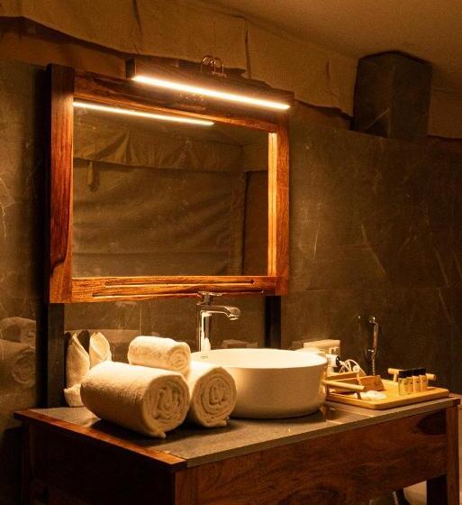 호텔 Desert Trails Khuri