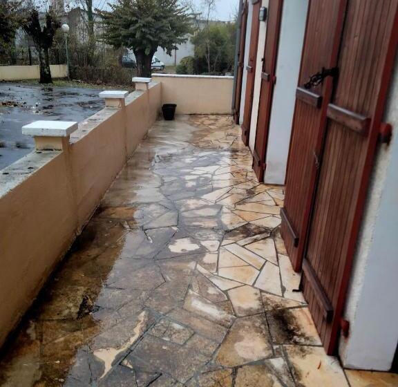 فندق Le Village Du Parc