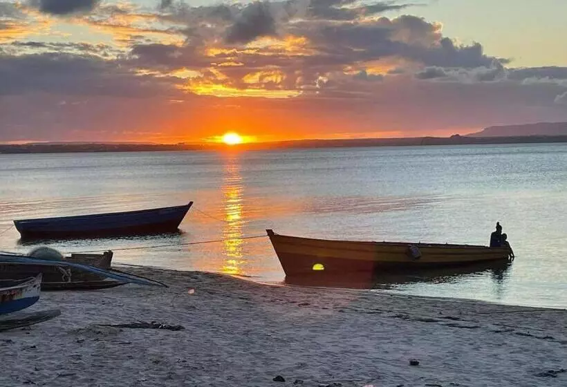 هتل Ramena Beach