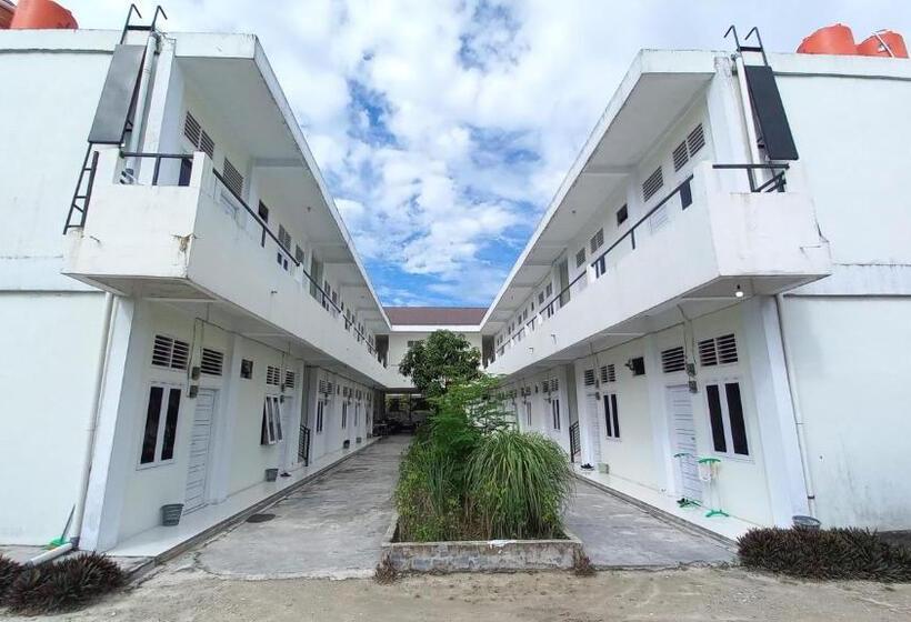 בית מלון כפרי Spot On 93431 Pondok Sugie Syariah