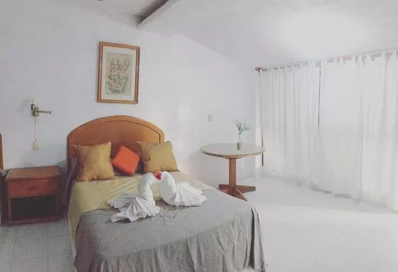 Hotelli Nudista Familiar   Luz De Luna Nude Resort