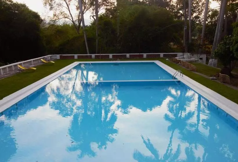 Hotelli Nudista Familiar   Luz De Luna Nude Resort