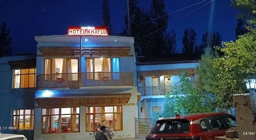 Hotel Khayul