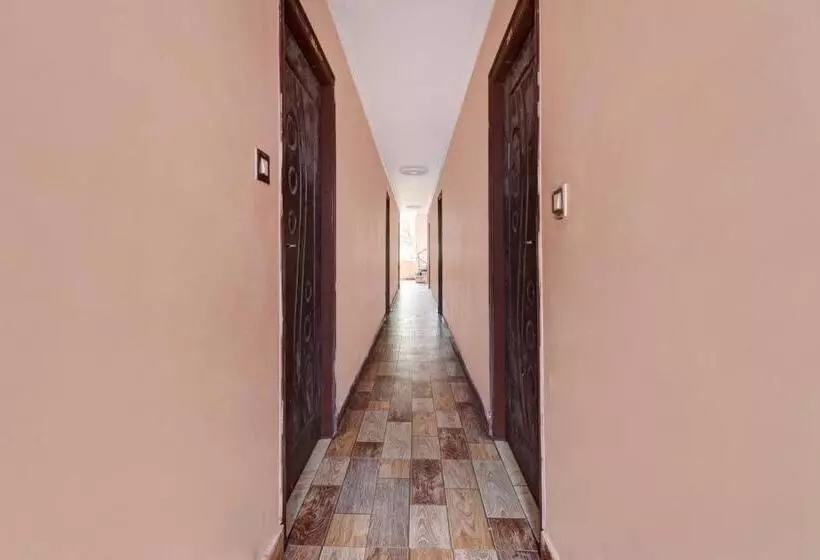 ホテル Sapthagiri Lodge