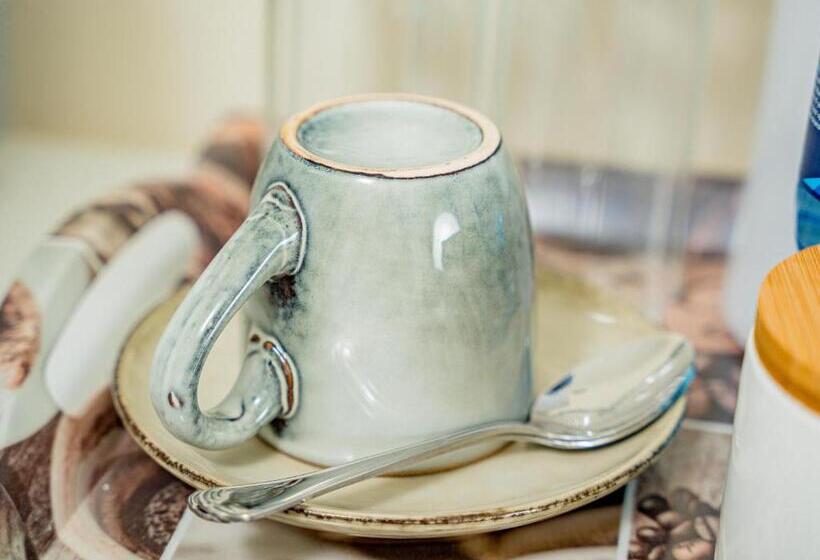 بنسيون Akems Motel