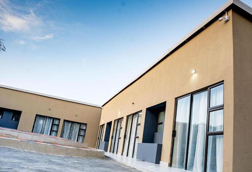 بنسيون Akems Motel