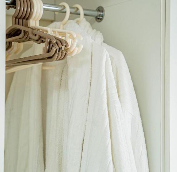 بنسيون Akems Motel