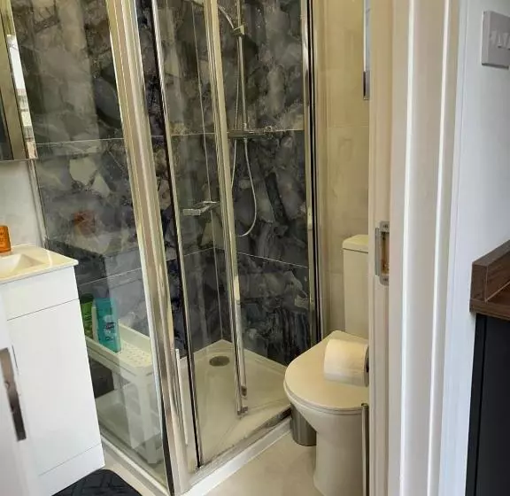 Majatalo Bespoke Gallery Guesthouse