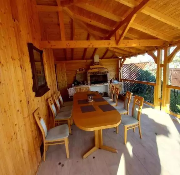 ペンション Casa Cu Terasa De Vis