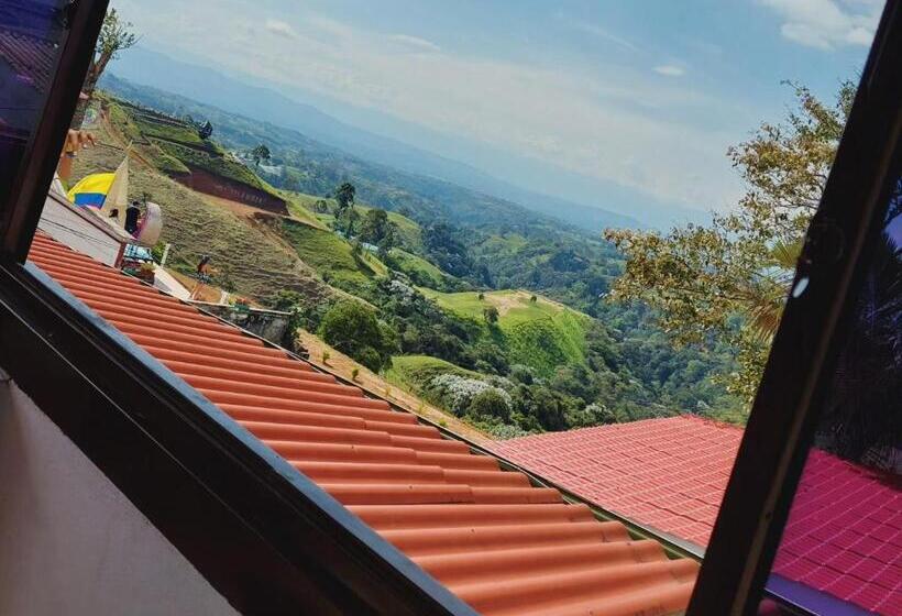 پانسیون Casa Helena