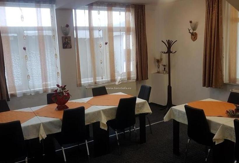 پانسیون Casa Schi