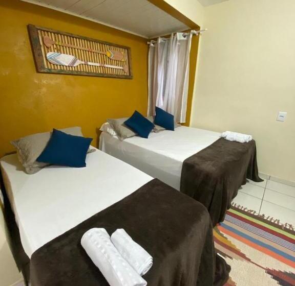 پانسیون Espaço Nilci Costa  Peró