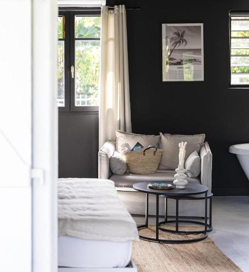 پانسیون Pomme Cannelle Luxury Suites & Spa