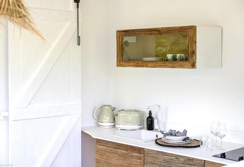 پانسیون Pomme Cannelle Luxury Suites & Spa