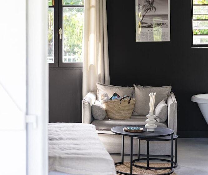 پانسیون Pomme Cannelle Luxury Suites & Spa