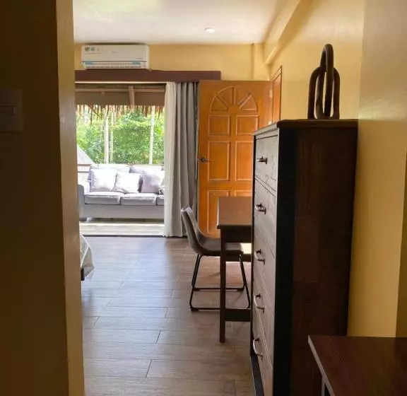 پانسیون Private Beachfront Villa In Siargao