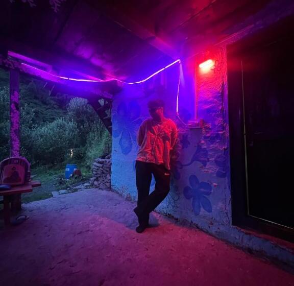 Pensão Shivadelic Cafe And Stay