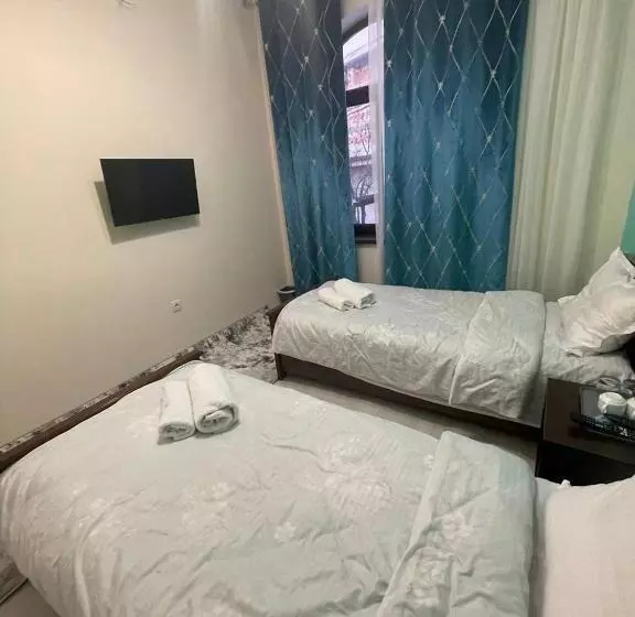پانسیون Tashkent Hotel Parvoz