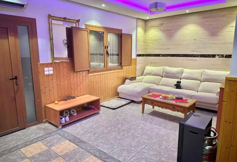 پانسیون Zizi Rentals