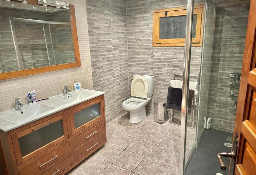 پانسیون Zizi Rentals