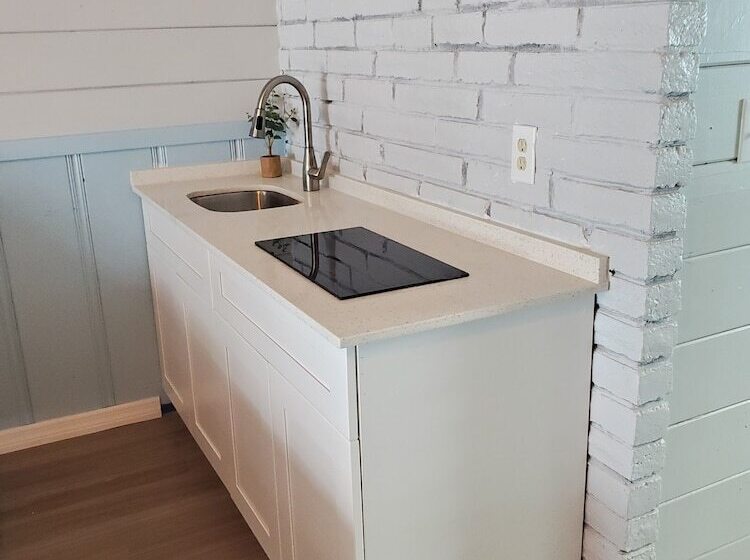 فندق Hollywood Gardens Inn & Suites