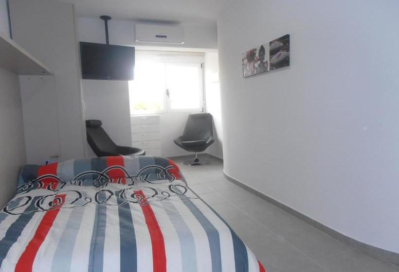 Apartamentos Doctor Clara