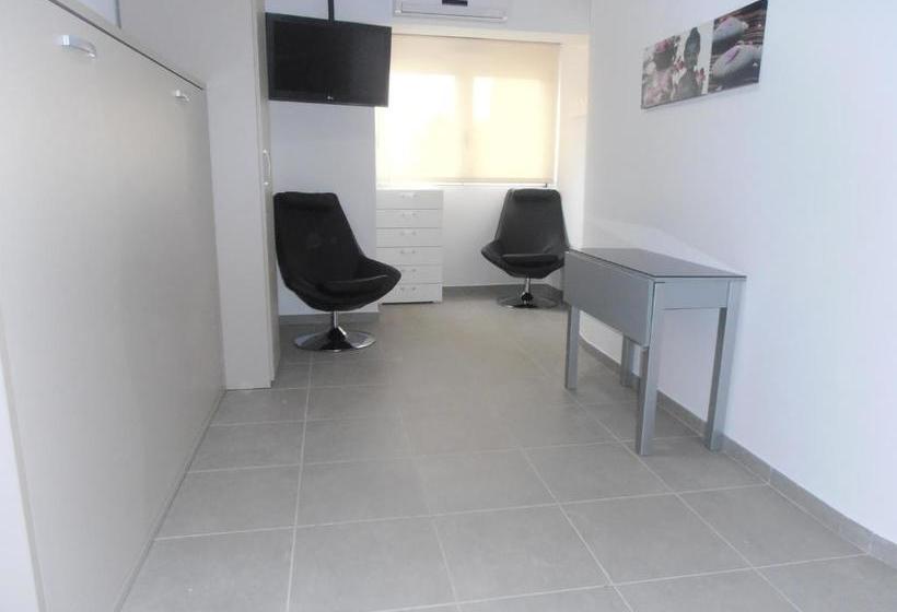 Apartamentos Doctor Clara