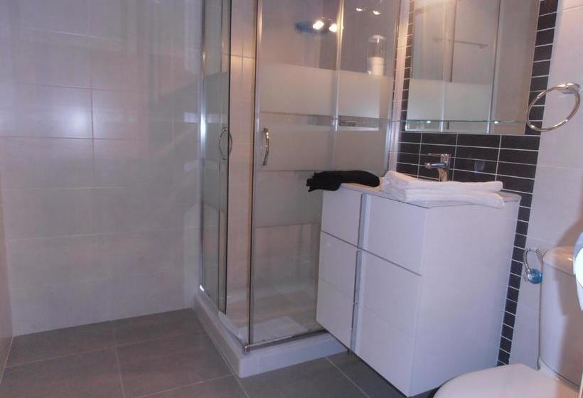 Apartamentos Doctor Clara