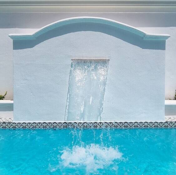 酒店 Batavia Boutique