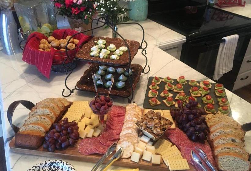 호텔 Castle Creek Manor