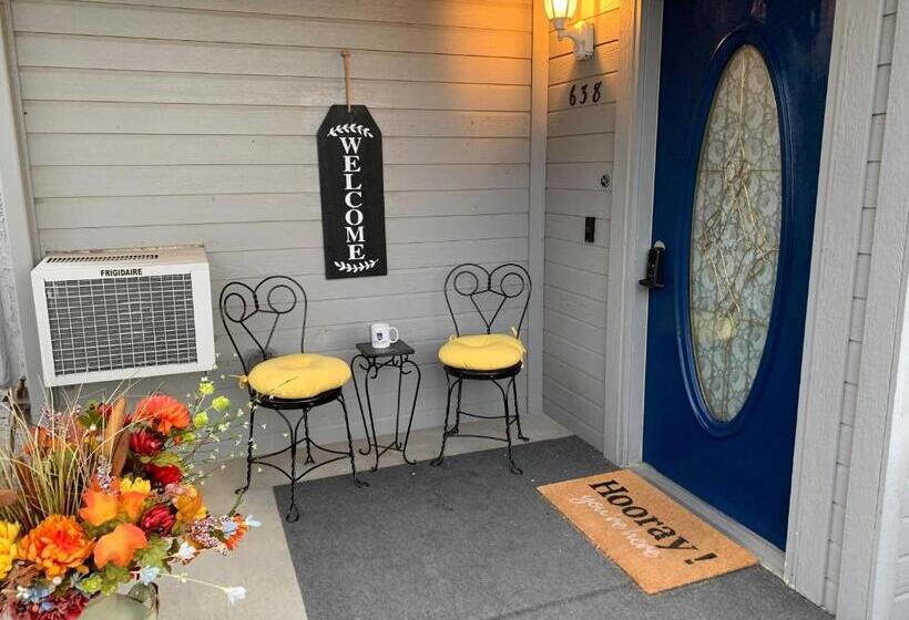 호텔 Castle Creek Manor