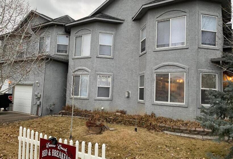 호텔 Castle Creek Manor