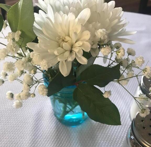 호텔 Castle Creek Manor