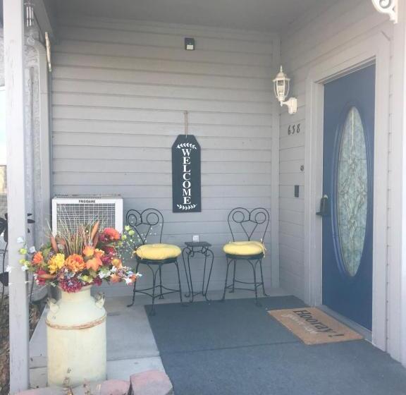 호텔 Castle Creek Manor