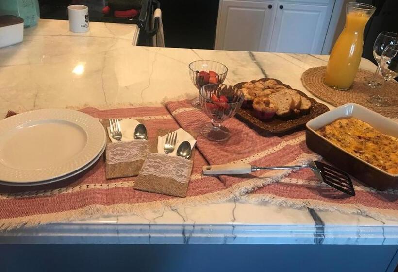 호텔 Castle Creek Manor