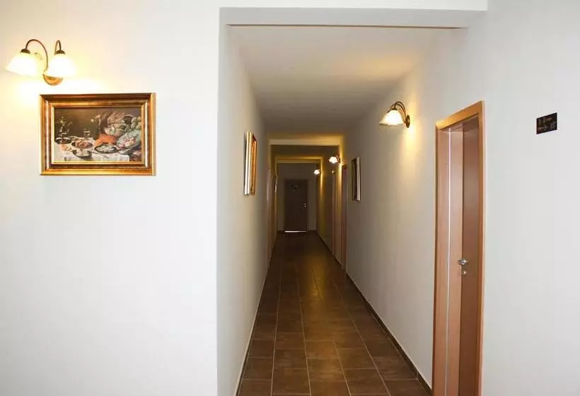 Hotel Dusan Si Fiul Resita Nord