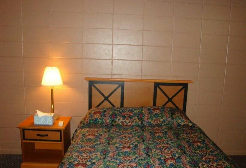 فندق Economy Inn