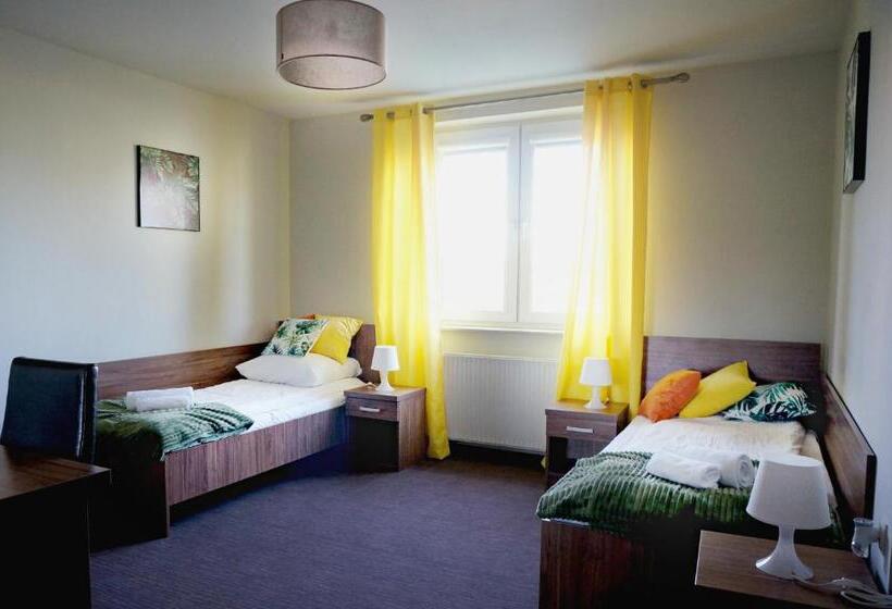 فندق Garden Zajazd