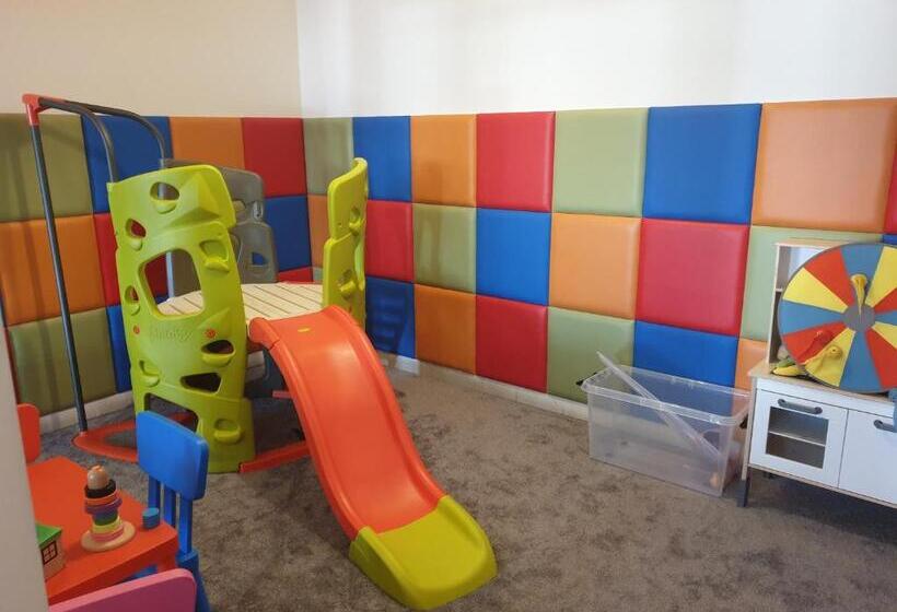 فندق Garden Zajazd