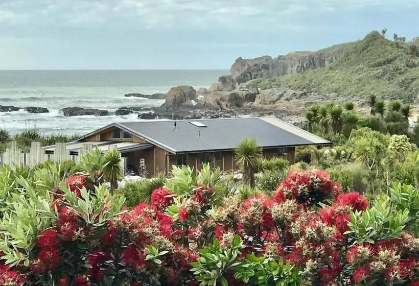 ホテル Hydrangea Cottages