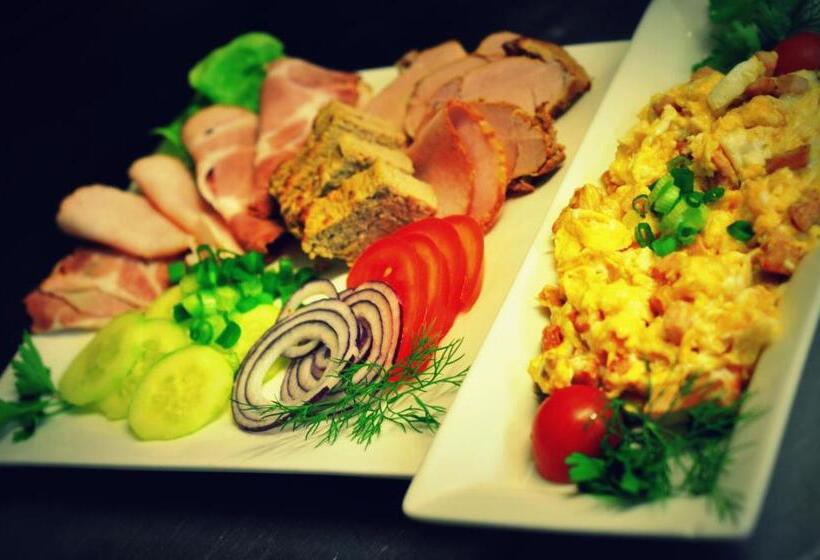 בית מלון כפרי Korona