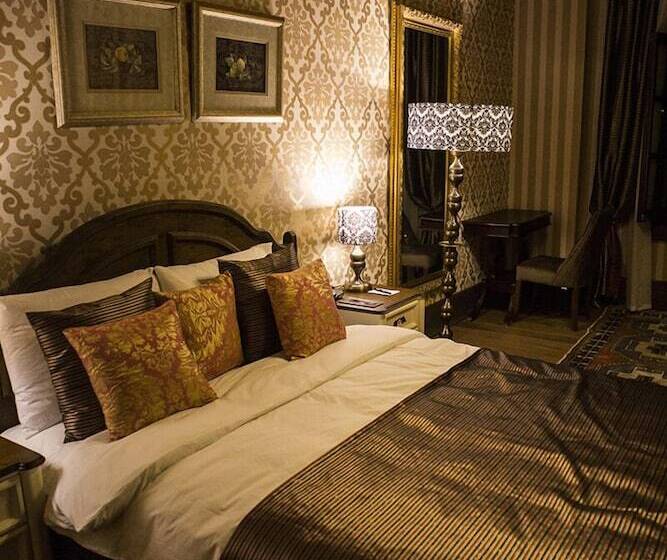 Отель Kyrenia Palace Boutique