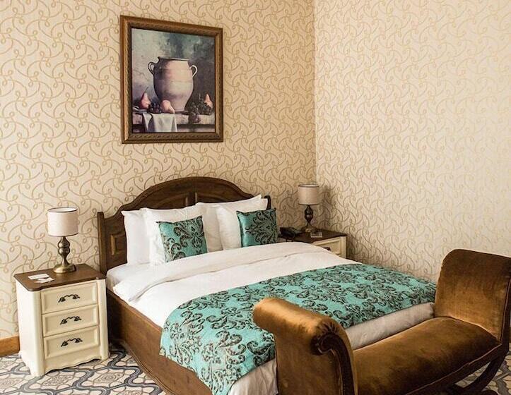 Отель Kyrenia Palace Boutique