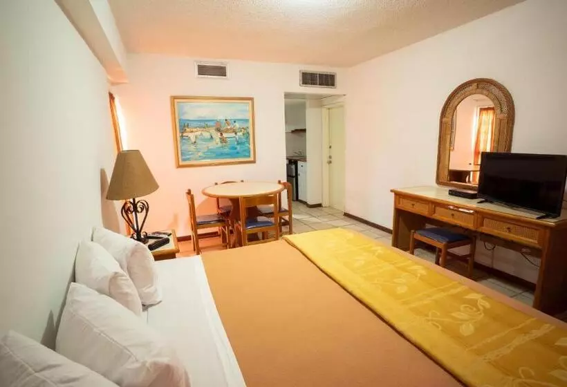 هتل Marina Aqua Vi Suites
