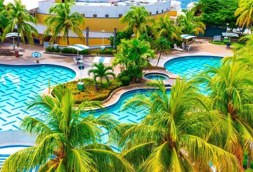 هتل Marina  Aqua Vi Suites