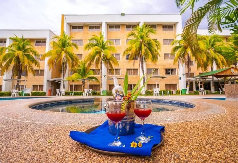 هتل Marina Aqua Vi Suites