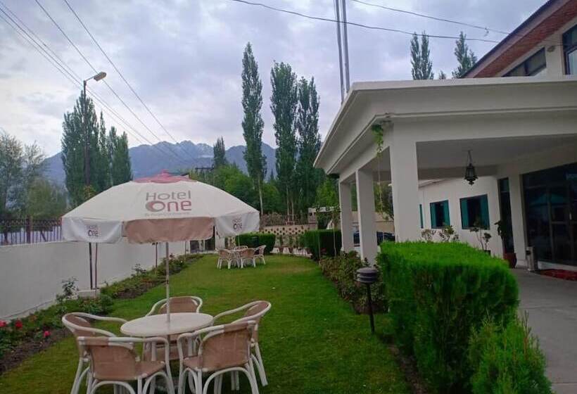 هتل One Skardu