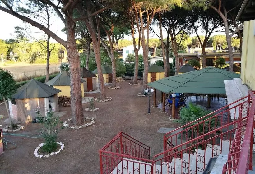 Hotelli Paradiso
