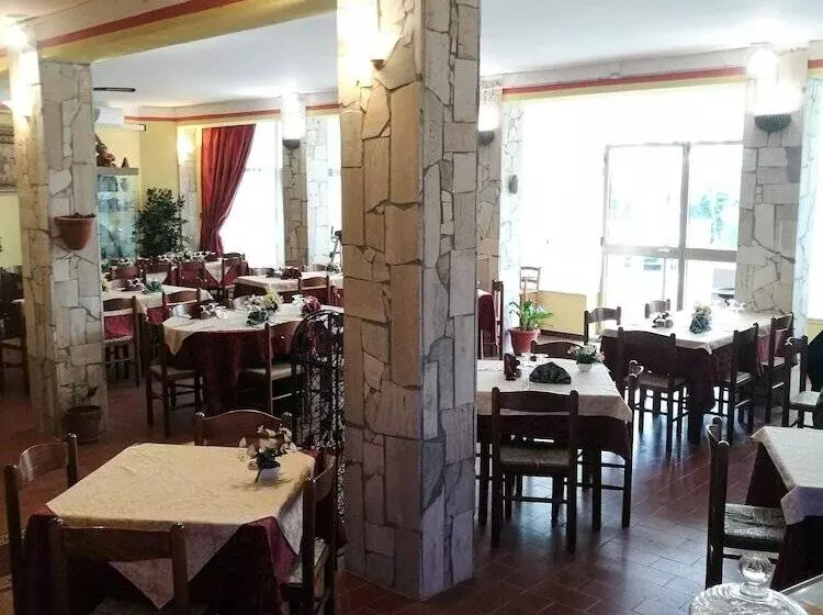 Hotelli Paradiso